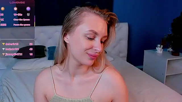 KiraRuiz's cam snapshot