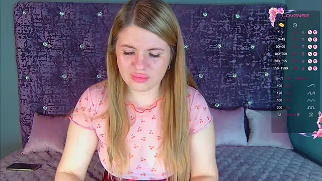 NoraBigAss's cam snapshot