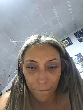 salome_drasin's cam snapshot