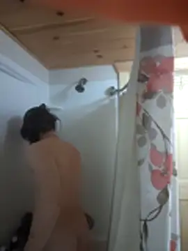 Lilsmokeshow017's cam snapshot