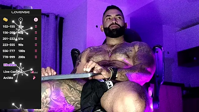 Max-prada live sex cam