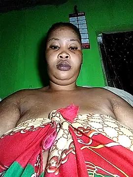 OCEANSQUITERXXX's cam snapshot