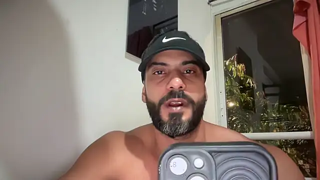 romeolovedark live sex cam