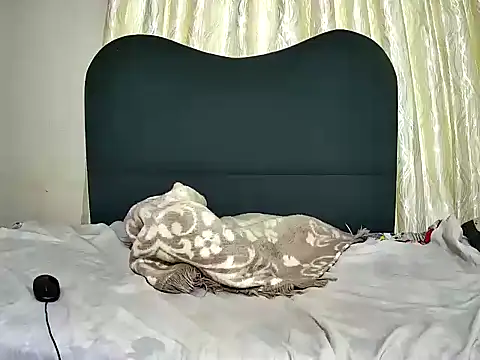 Exotic_FreakyQueen's cam snapshot