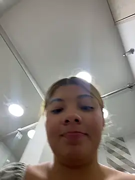 Gab_0212's cam snapshot