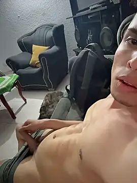 Eros_lee's cam snapshot