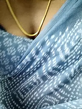 tamil_subha69's cam snapshot