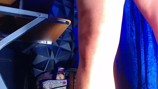 MONSTER_COCK_'s cam snapshot