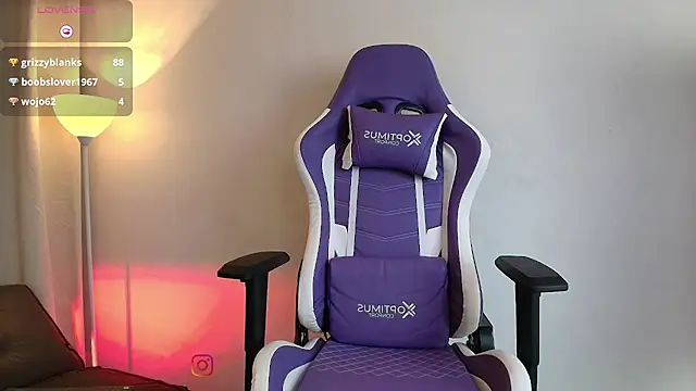 Abby_Raschell's cam snapshot