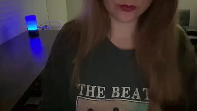 MollyJenson's cam snapshot