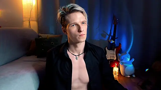 Breston_Sweet's cam snapshot