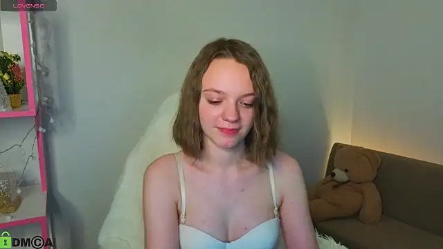 Olivia_Riesz's cam snapshot