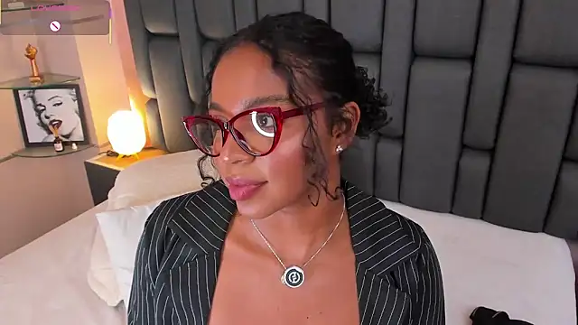 LisaMendez's cam snapshot