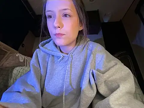 Thedeepwebcutie's cam snapshot