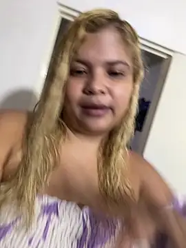 lilith_cut3's cam snapshot