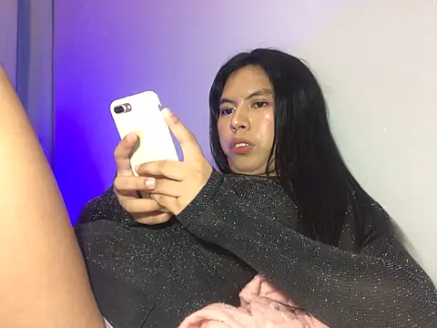 Seductive_Cockybella live sex cam