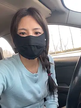 mi-ki1314 live sex cam