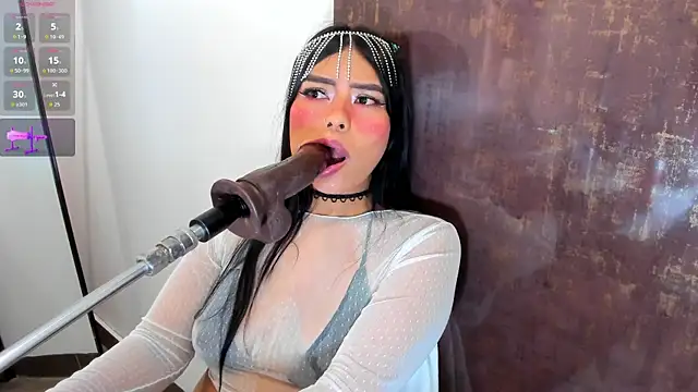 pocahontas_lantina's cam snapshot