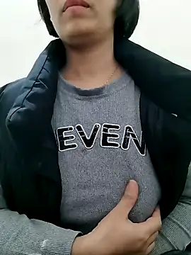 love_sexy090's cam snapshot