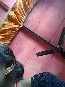 Pooja_hote's cam snapshot