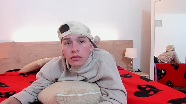 Alexander_Collinss live sex cam