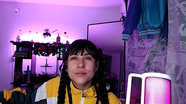 Hellen_dumont live sex cam