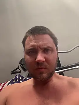 Brando2585 live sex cam