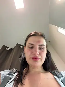 MiraReach live sex cam