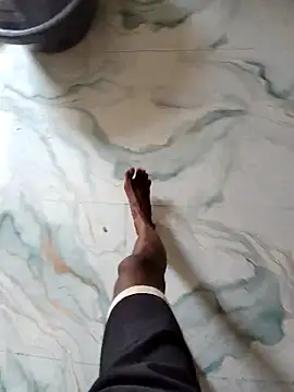 RAYI_Queen_4 live sex cam