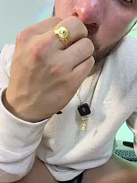 Thiago_Hill live sex cam