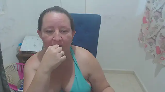 Yohis_Kiut25's cam snapshot