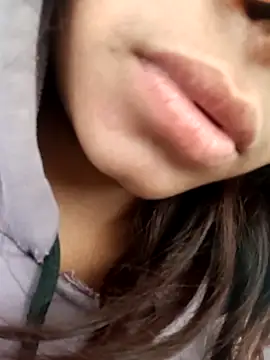 Aaisha-16's cam snapshot