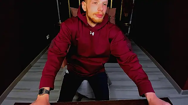 LandonMalone live sex cam