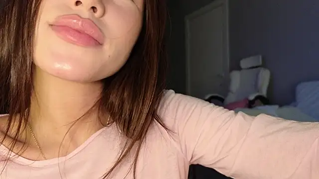 Ella_lee15 live sex cam