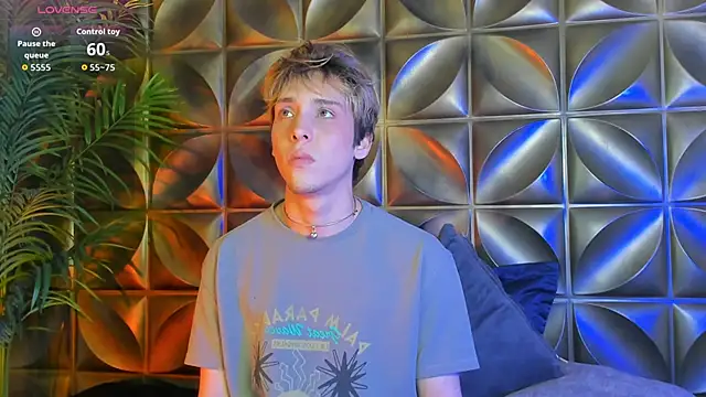 DannyParker_'s cam snapshot