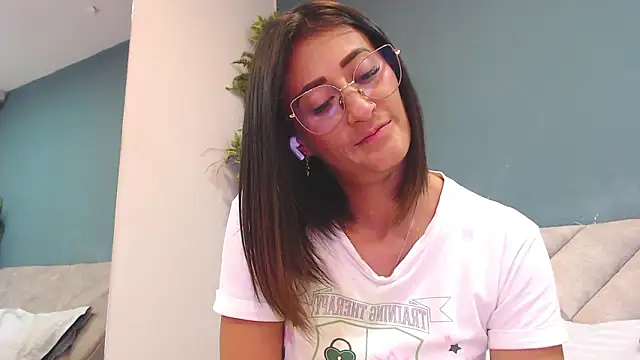 SharisWillian's cam snapshot