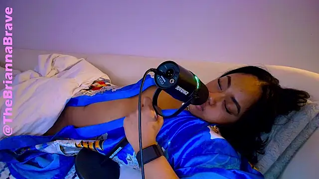 BriannaBrave's cam snapshot