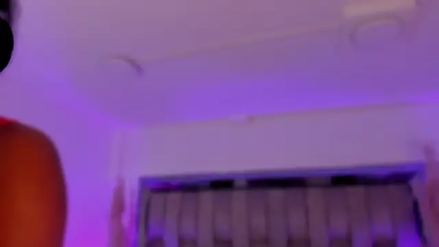 ChaynnaCooper's cam snapshot