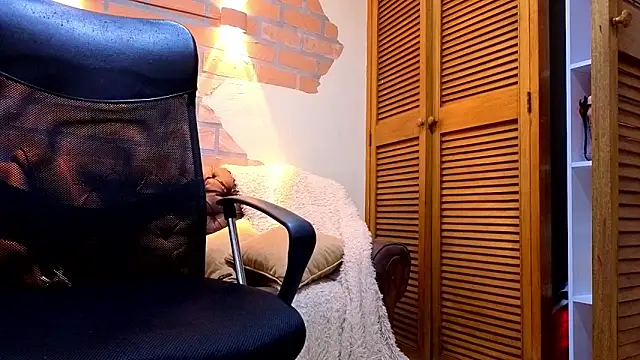 mister_eithan live sex cam