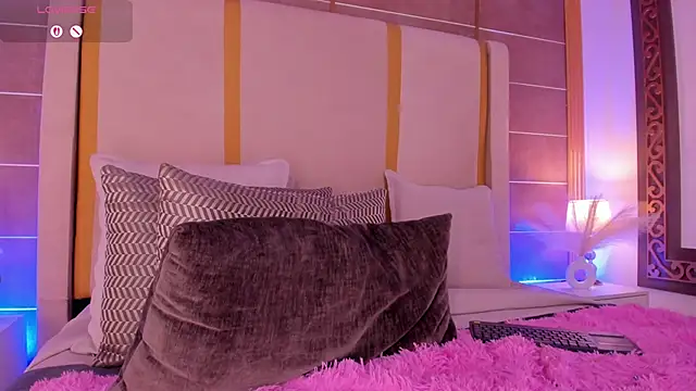 AbigailCarter's cam snapshot