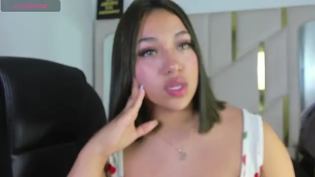 IsabellRodriguez18 live sex cam