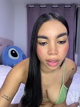 karolaalcendra's cam snapshot