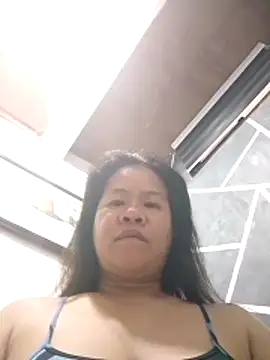 AsianbouncieGIRL's cam snapshot