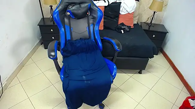 queen_ebony_69's cam snapshot