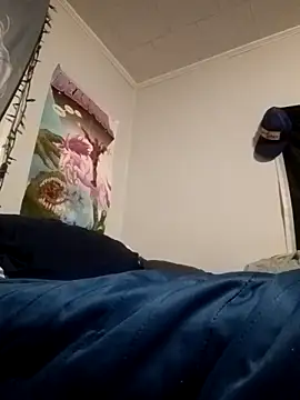 ChuckyyDee's cam snapshot