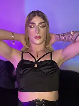 Alana_Stone live sex cam