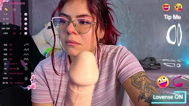 draviana_a_'s cam snapshot