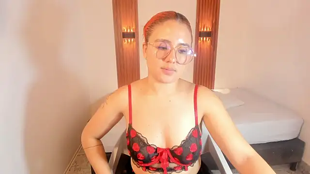 Mia8699's cam snapshot