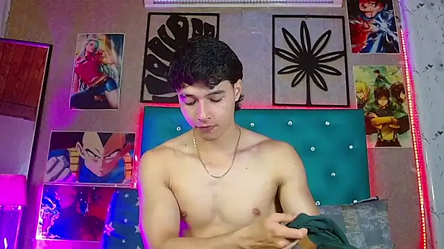 LiamAndrewzz live sex cam