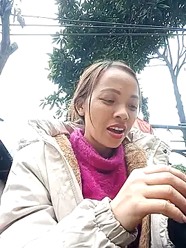 Andrea-688's cam snapshot